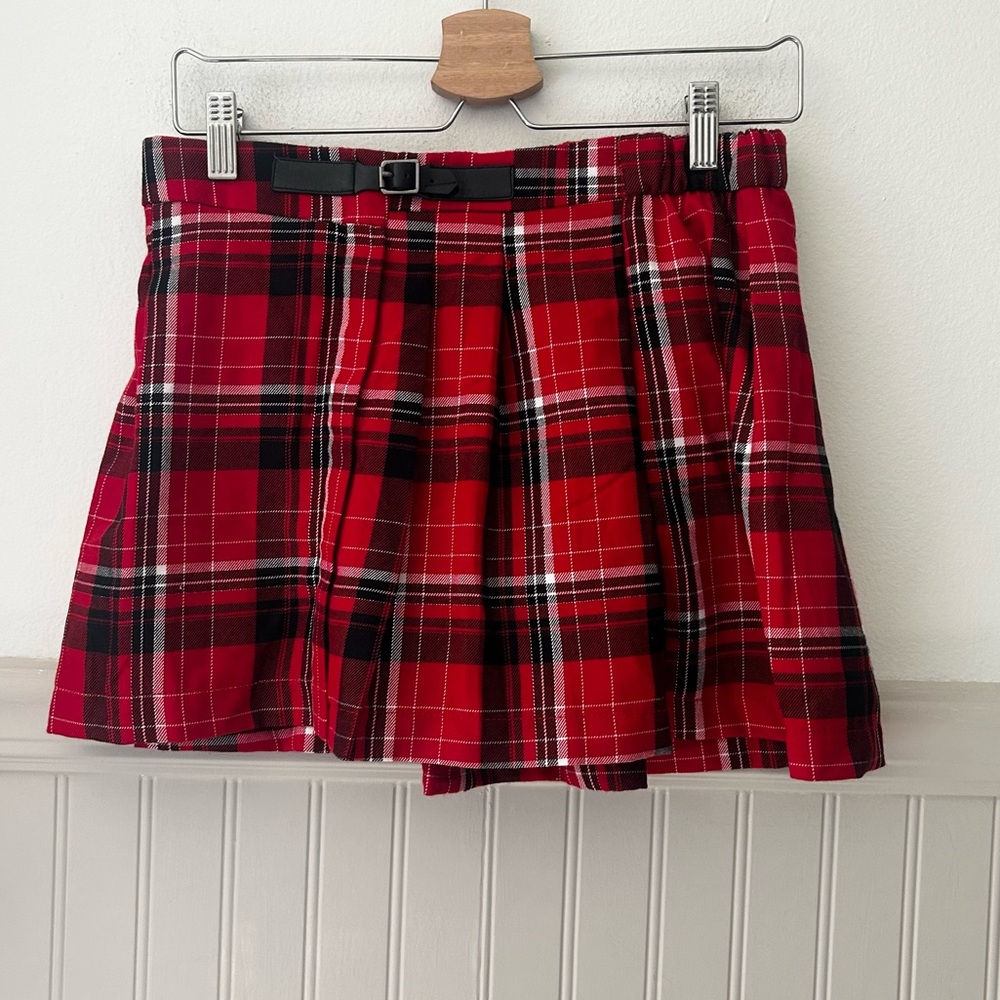 ⭐️ NEW Justice Girls 16 Red Black Plaid Skort with Belt Accent